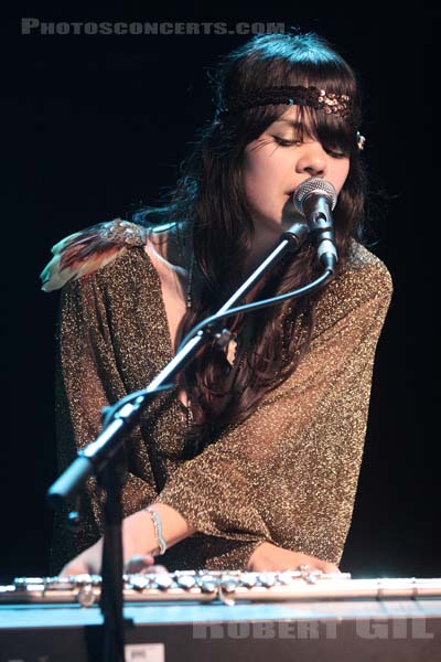 BAT FOR LASHES - 2007-10-24 - PARIS - Trabendo - 